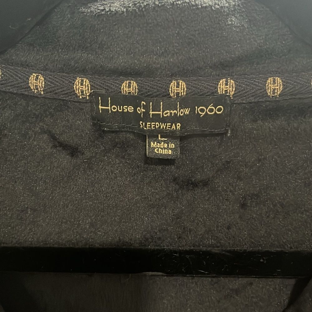 HOUSE OF HARLOW 1960 Velour 2 Piece Pajama Set, Black with White Pipping, Size L - Picture 6 of 13